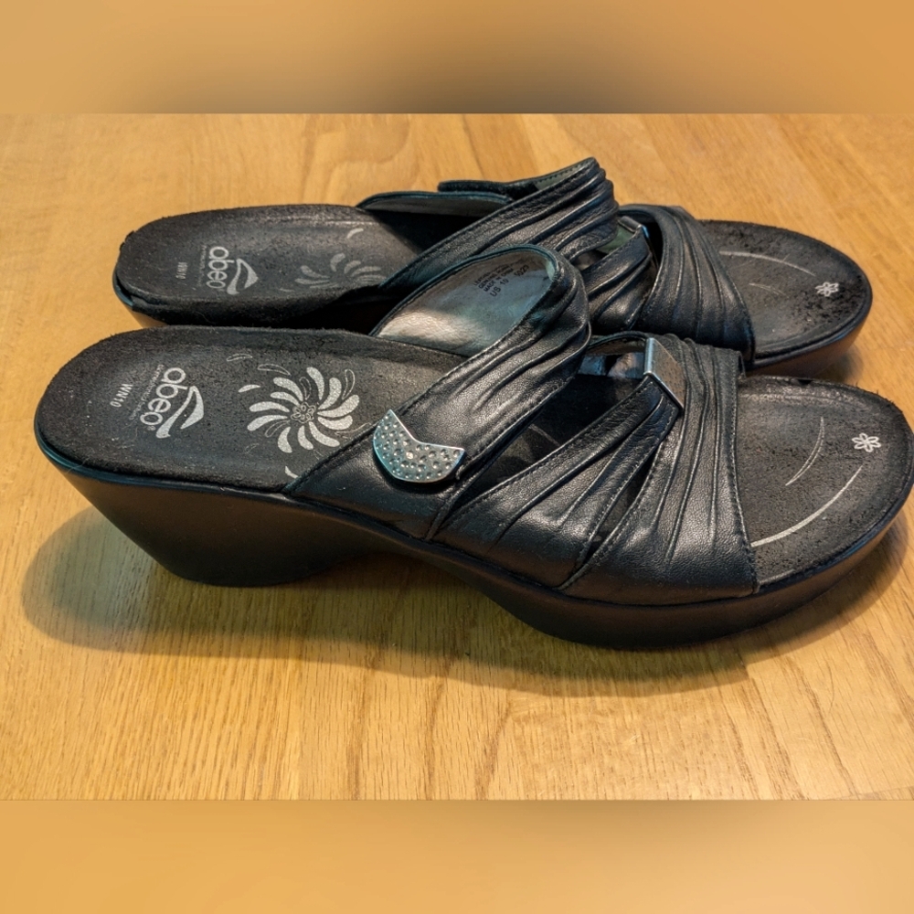 Abeo Biosystem size 10 Darci Adjustable Slide Wedge Heel Sandals Black